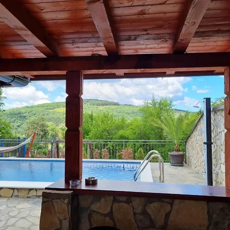Pogled Apartment