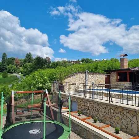 Pogled Апартаменты Врдник
